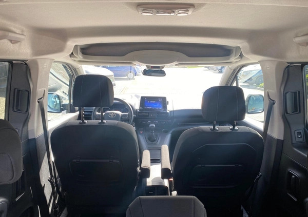 Toyota Proace City Verso cena 101000 przebieg: 30660, rok produkcji 2020 z Kalisz małe 596
